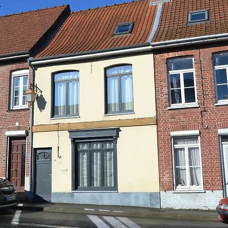 Au Petit Jardin Semesterbostad *