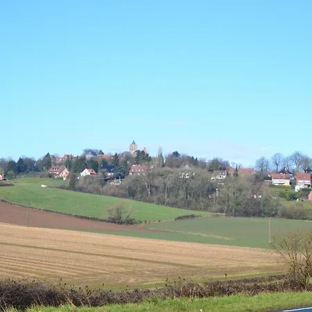 Au Petit Jardin Semesterbostad *
