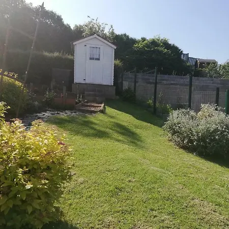 Au Petit Jardin *