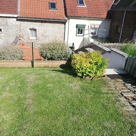 Casa de Férias Au Petit Jardin *