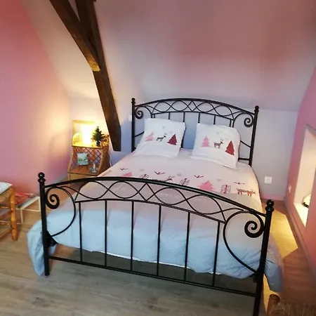 Semesterbostad Au Petit Jardin