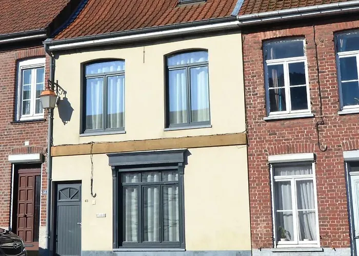 Au Petit Jardin Semesterbostad *